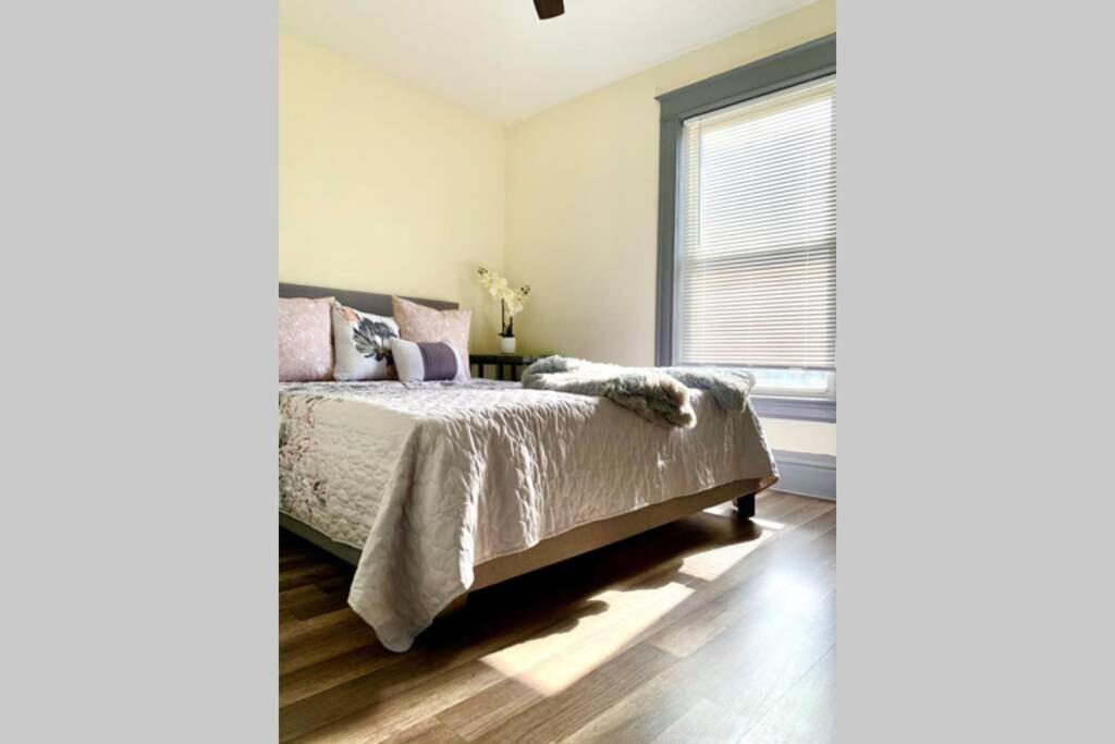 ナイアガラフォールズ 5Br Niagara Getaway Prime Location-Sleeps 10ヴィラ エクステリア 写真