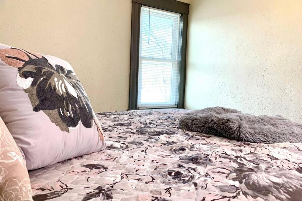 ナイアガラフォールズ 5Br Niagara Getaway Prime Location-Sleeps 10ヴィラ エクステリア 写真
